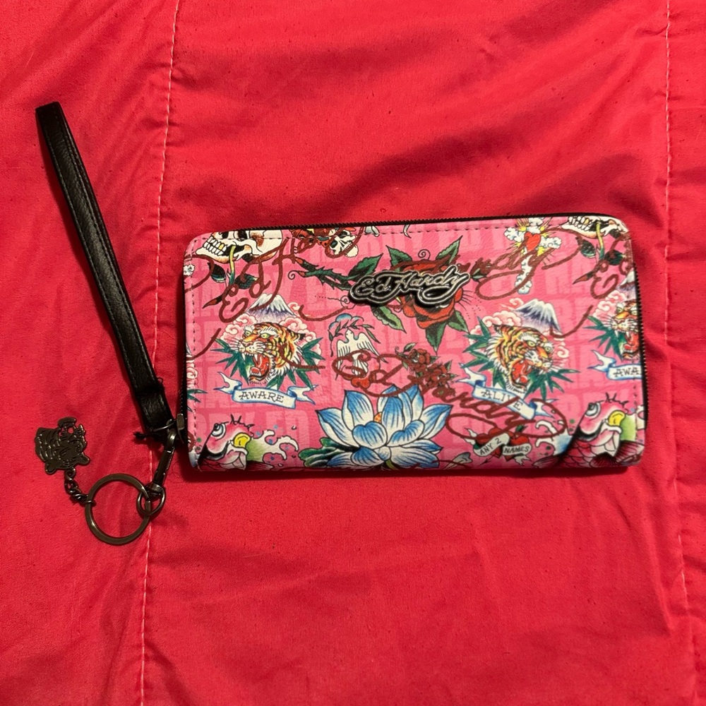 Ed Hardy Pink and Blue Floral Women's Wallet with Tiger - Picture 8 of 8